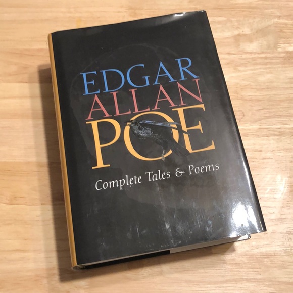 Complete tales and poems by Edgar Allan Poe